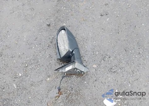 2017 Jeep Cherokee Latitude 4X4 z USA, uszkodzony, nr VIN 1C4PJMCSXHW590748